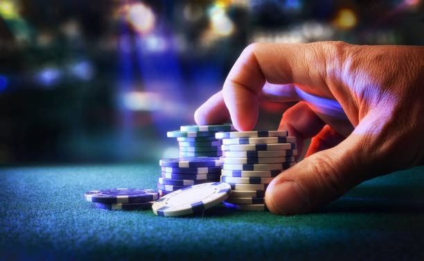 hoki 177 mobile app home screen showing Liga 1 and live-dealer game tiles